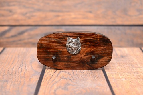 Cairn terrier wooden clothes - -,